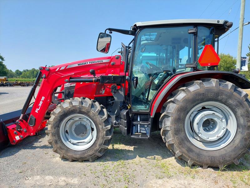 Massey Ferguson 4710 Tractor with Loader